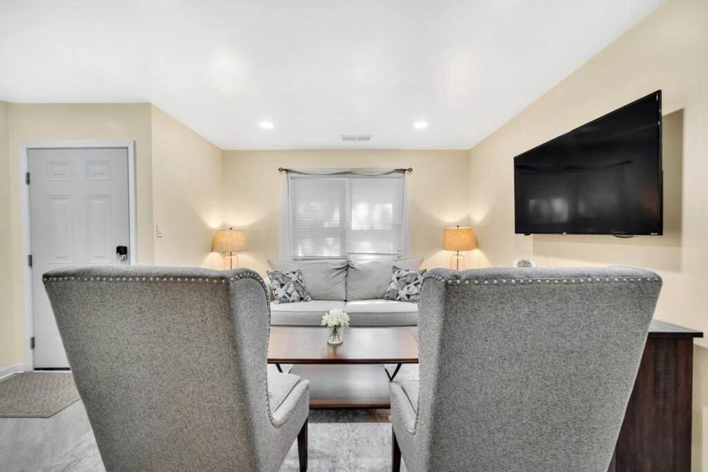שרלוט Cozy 2 Bedroom Pineville-Matthews Duplex Sleeps 8 מראה חיצוני תמונה